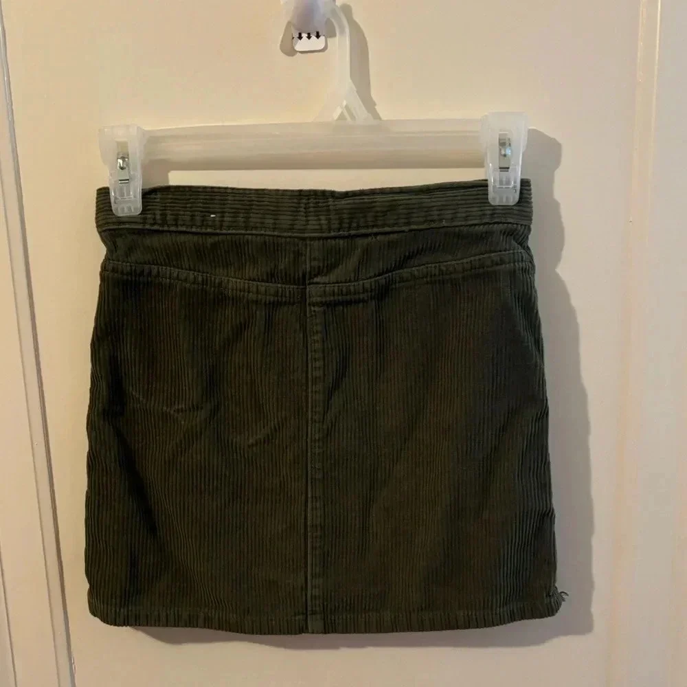 The Children's Place Girls Button Corduroy Skirt - Olive Vine in 6x/7​​​​​​​